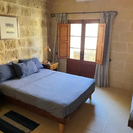 Dar Dragun: Luxury 3br Bright Spacious House & Pool Willa *