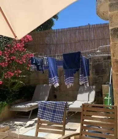 Villa Dar Dragun: Luxury 3br Bright Spacious House & Pool *