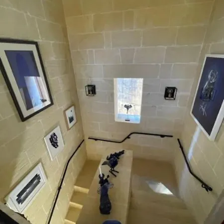 Dar Dragun: Luxury 3br Bright Spacious House & Pool Villa