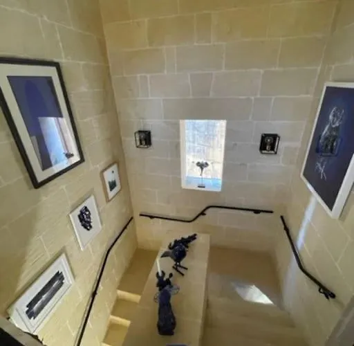 Dar Dragun: Luxury 3br Bright Spacious House & Pool Βίλα